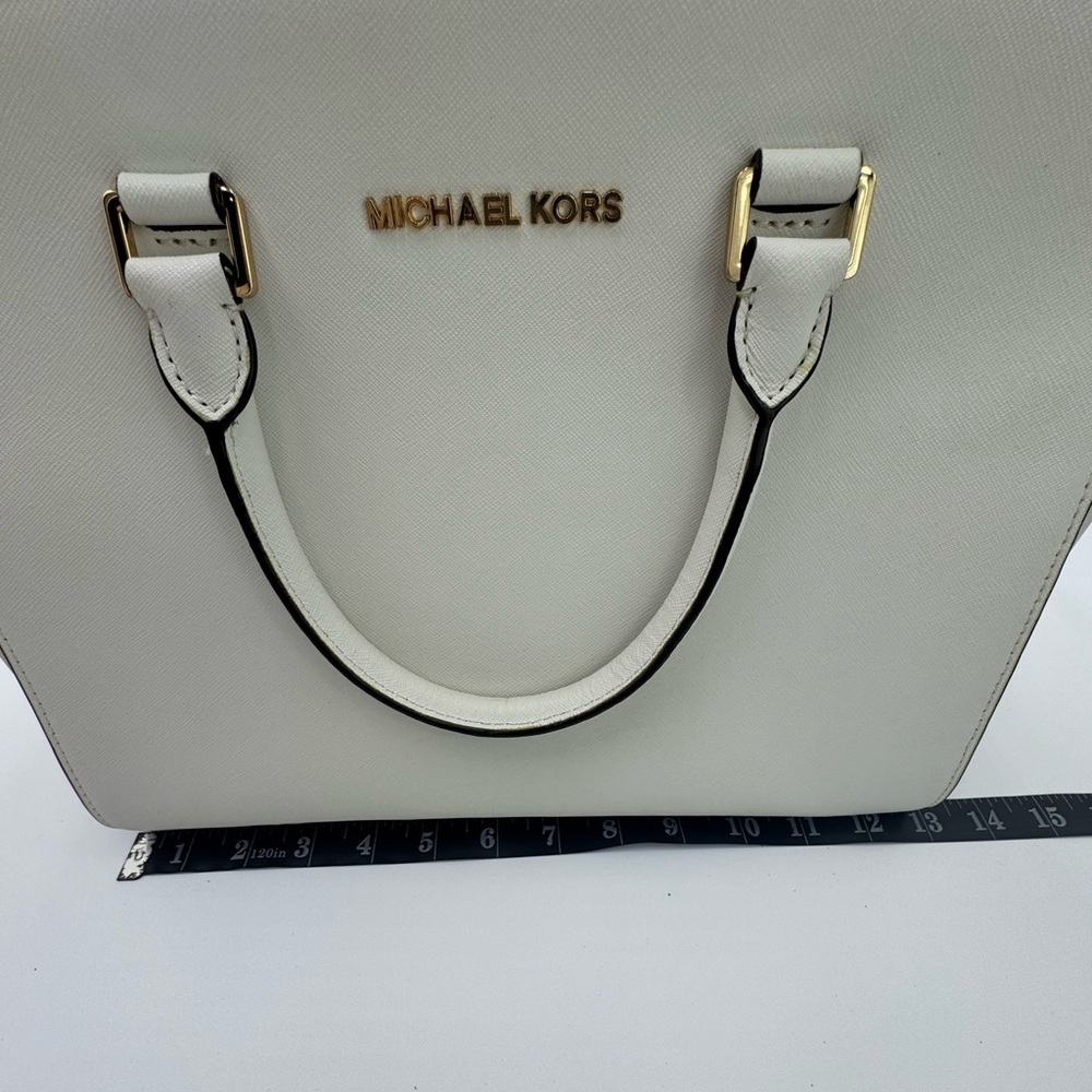 Michael by Michael kors Selma Optic White
Leather Satchel 2 Way Bag + Dust Bag - Picture 13 of 17
